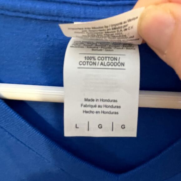 Graphic Tee Blue Life Is Better With a Beagle V-neck L New - Picture 4 of 4